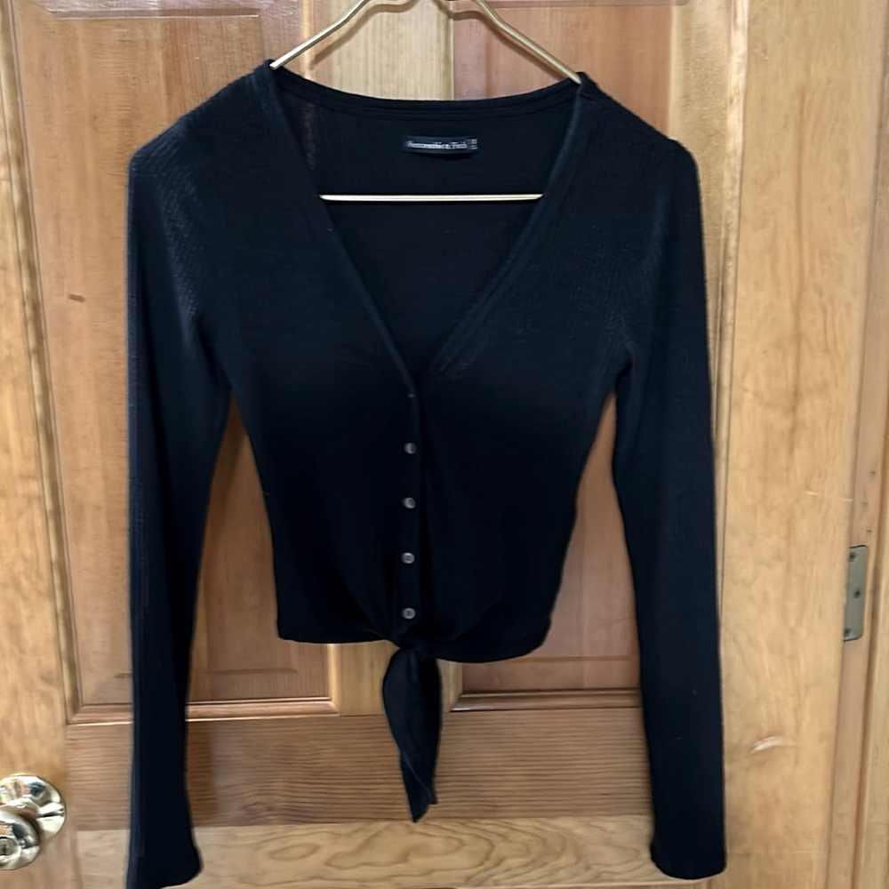Abercrombie  & Fitch black top.  Size XS.